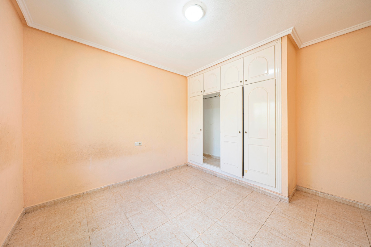 For sale - 3 Bedroom 2 Bathroom House - Detached Villa in Rojales - Ciudad Quesada  - Alicante