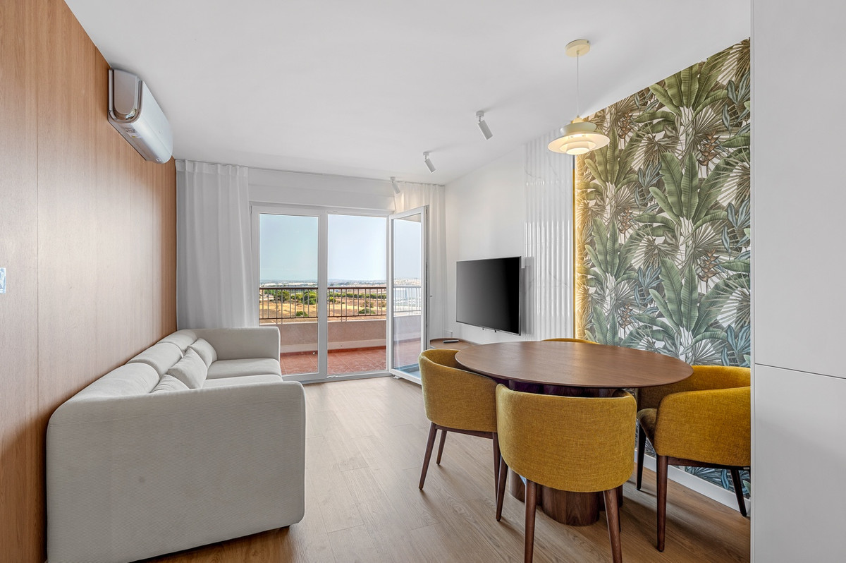 For sale - 2 Bedroom 2 Bathroom Apartment - Ground Floor Apartment in Orihuela - Punta Prima  - Alicante
