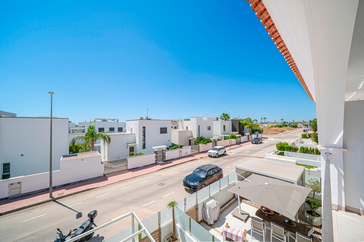 For sale - 2 Bedroom 2 Bathroom Apartment - Penthouse in Rojales - Ciudad Quesada  - Alicante