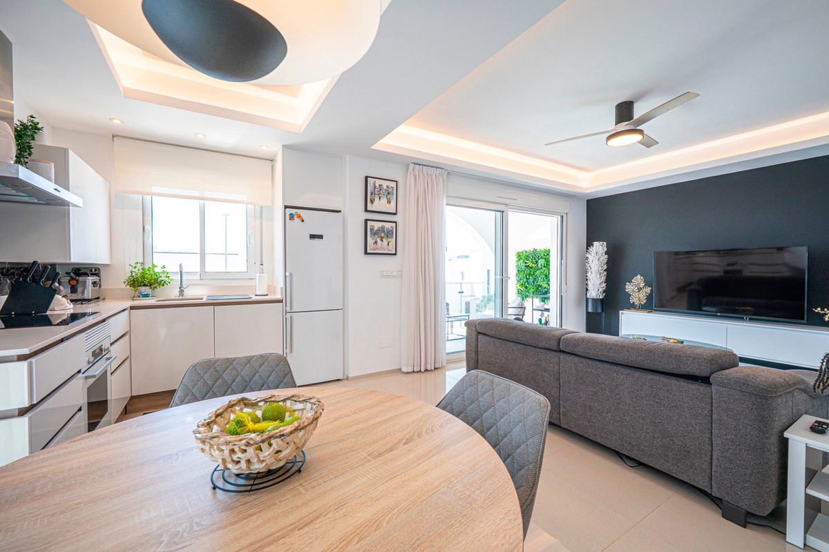 For sale - 2 Bedroom 2 Bathroom Apartment - Penthouse in Rojales - Ciudad Quesada  - Alicante