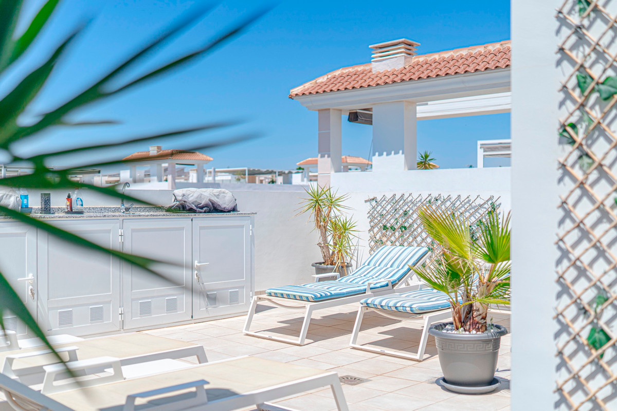 For sale - 2 Bedroom 2 Bathroom Apartment - Penthouse in Rojales - Ciudad Quesada  - Alicante