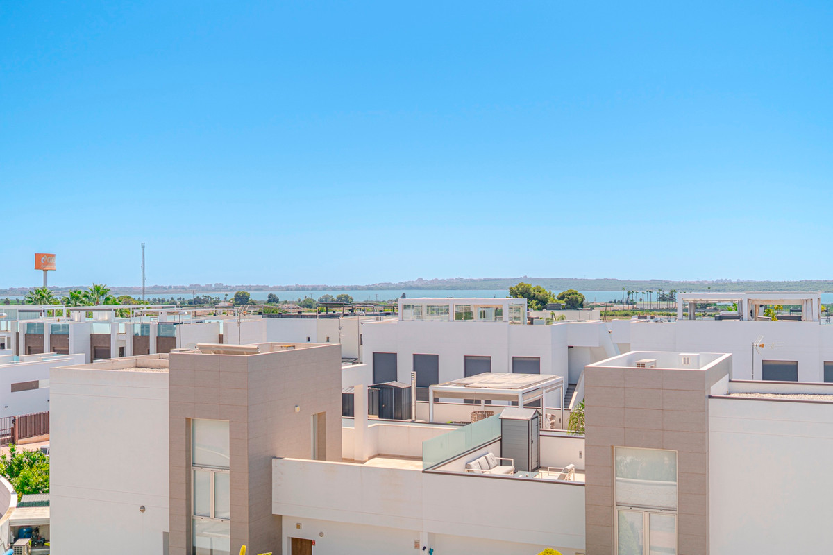 For sale - 2 Bedroom 2 Bathroom Apartment - Penthouse in Rojales - Ciudad Quesada  - Alicante