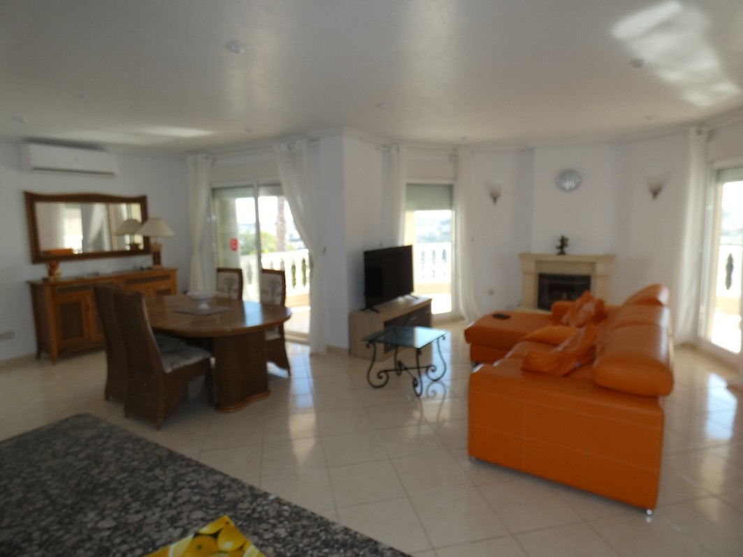 For sale - 4 Bedroom 4 Bathroom House - Detached Villa in Rojales - Ciudad Quesada  - Alicante