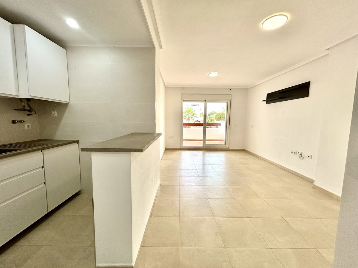 For sale - 2 Bedroom 2 Bathroom Apartment - Ground Floor Apartment in Orihuela - Villamartin  - Alicante