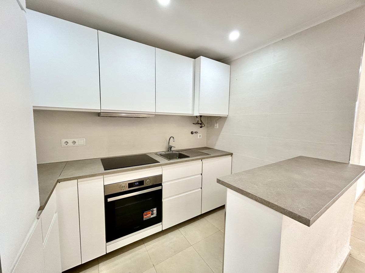 For sale - 2 Bedroom 2 Bathroom Apartment - Ground Floor Apartment in Orihuela - Villamartin  - Alicante