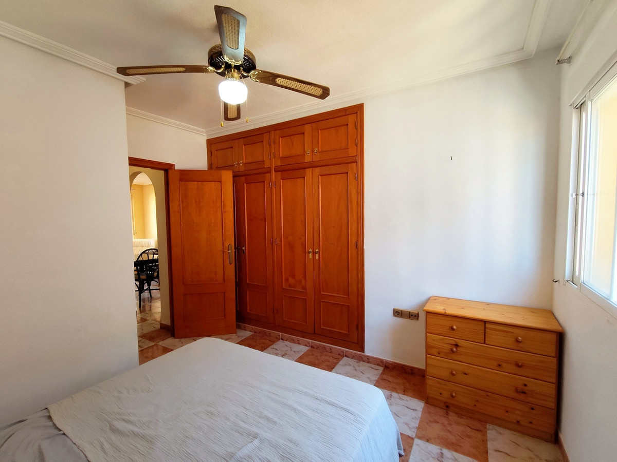 For sale - 2 Bedroom 1 Bathroom Apartment - Middle Floor Apartment in Orihuela - Villamartin  - Alicante
