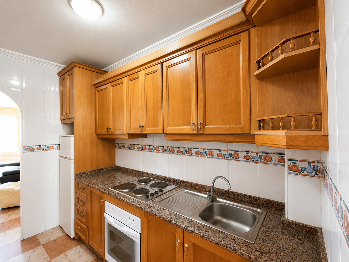 For sale - 2 Bedroom 1 Bathroom Apartment - Middle Floor Apartment in Orihuela - Villamartin  - Alicante