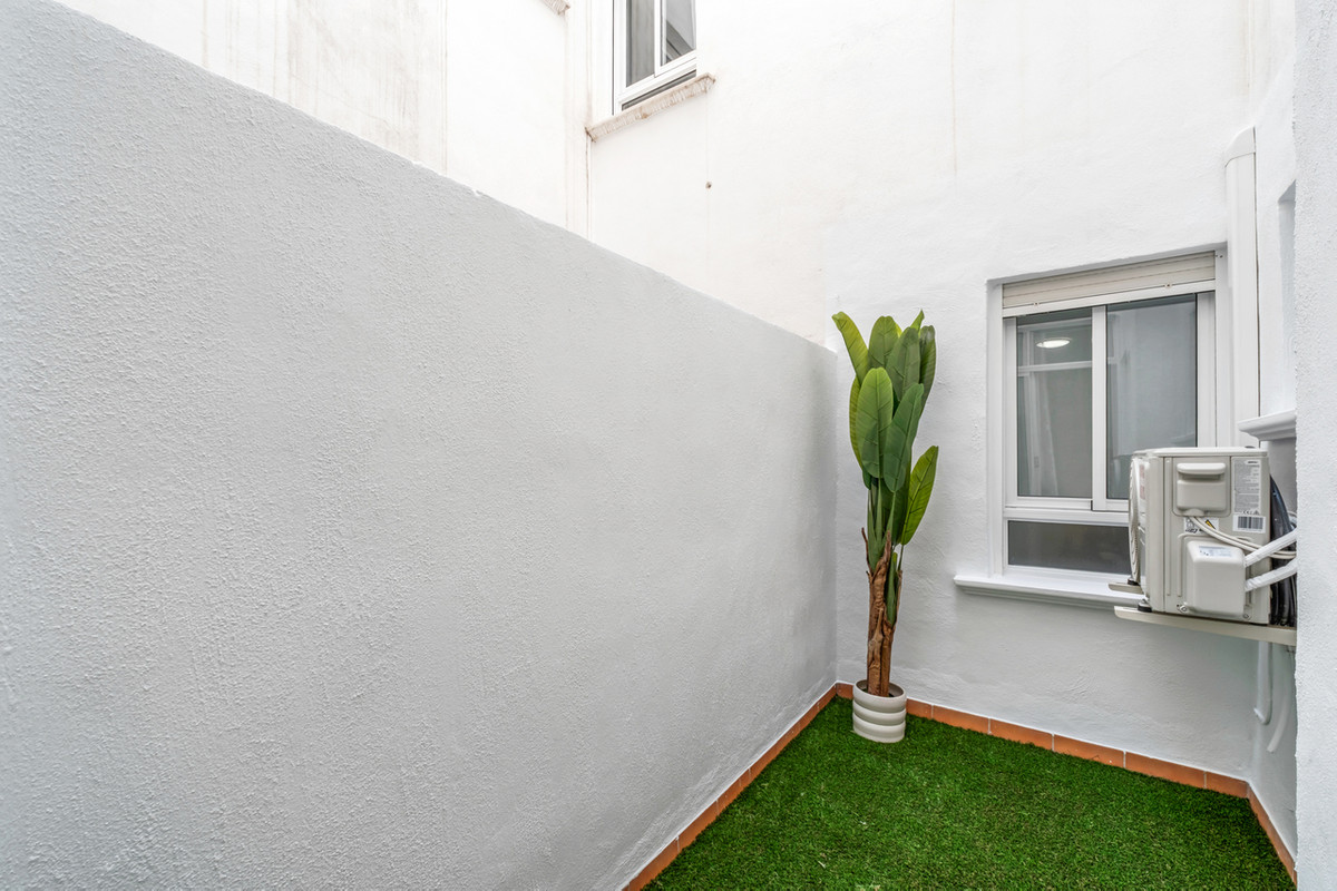 For sale - 2 Bedroom 1 Bathroom Apartment - Ground Floor Apartment in Orihuela - Playa Flamenca  - Alicante