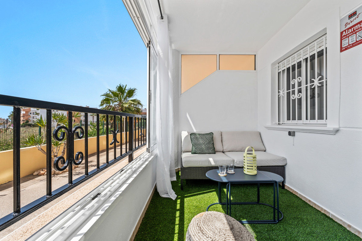 For sale - 2 Bedroom 1 Bathroom Apartment - Ground Floor Apartment in Orihuela - Playa Flamenca  - Alicante