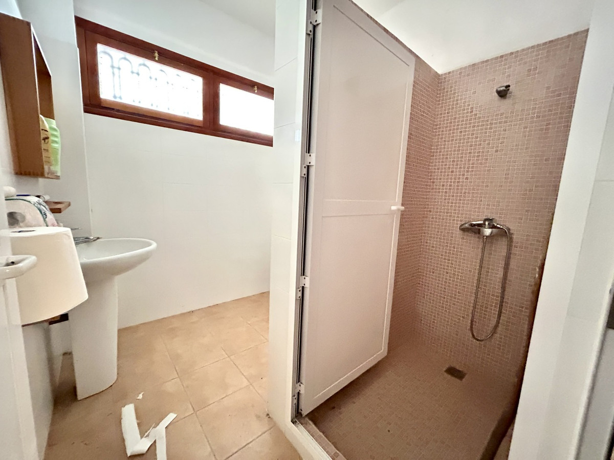 For sale - 4 Bedroom 3 Bathroom House - Detached Villa in San Javier - Santiago de la Ribera  - Murcia
