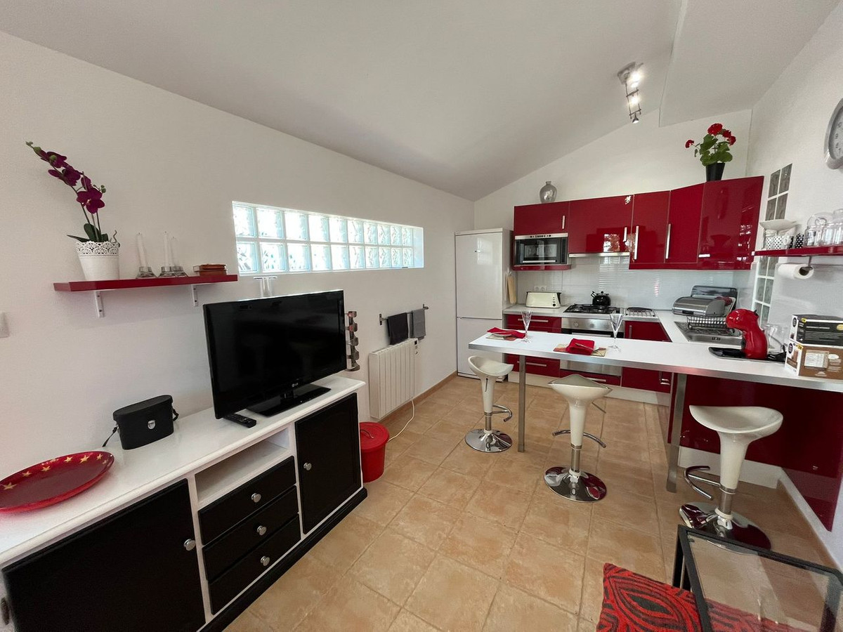 For sale - 6 Bedroom 3 Bathroom House - Detached Villa in Torre-Pacheco - La Torre Golf Resort  - Murcia