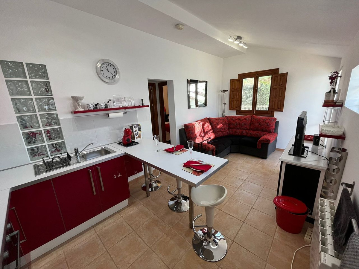 For sale - 6 Bedroom 3 Bathroom House - Detached Villa in Torre-Pacheco - La Torre Golf Resort  - Murcia