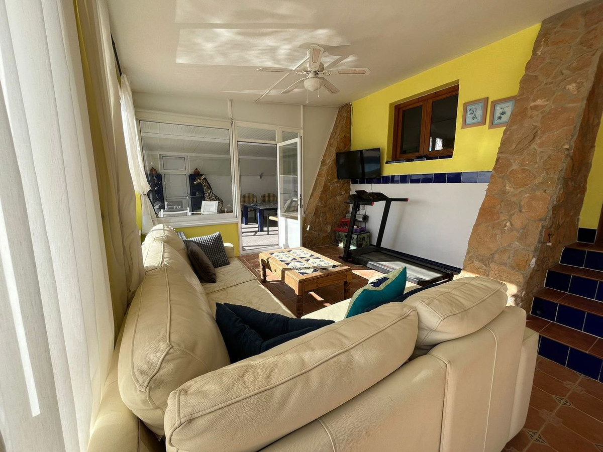 For sale - 6 Bedroom 3 Bathroom House - Detached Villa in Torre-Pacheco - La Torre Golf Resort  - Murcia