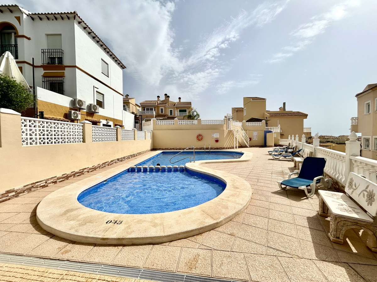 For sale - 2 Bedroom 2 Bathroom House - Detached Villa in Orihuela - Villamartin  - Alicante