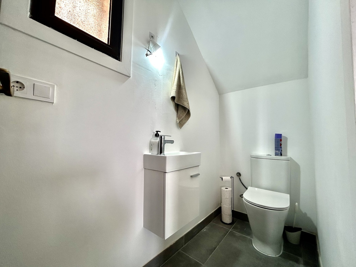 For sale - 2 Bedroom 2 Bathroom House - Detached Villa in Orihuela - Villamartin  - Alicante