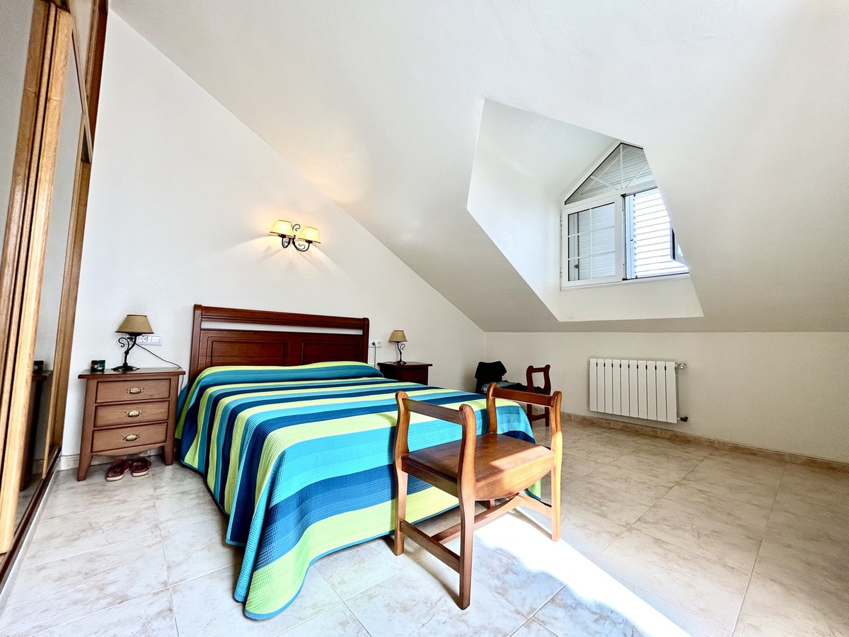 For sale - 3 Bedroom 3 Bathroom House - Townhouse in Pilar de la Horadada - Torre de la Horadada  - Alicante
