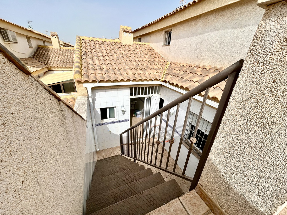 For sale - 3 Bedroom 3 Bathroom House - Townhouse in Pilar de la Horadada - Torre de la Horadada  - Alicante