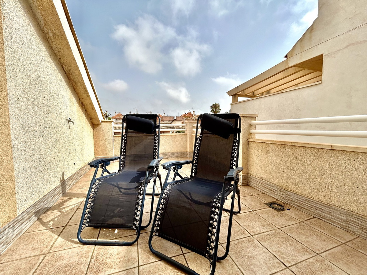 For sale - 3 Bedroom 3 Bathroom House - Townhouse in Pilar de la Horadada - Torre de la Horadada  - Alicante