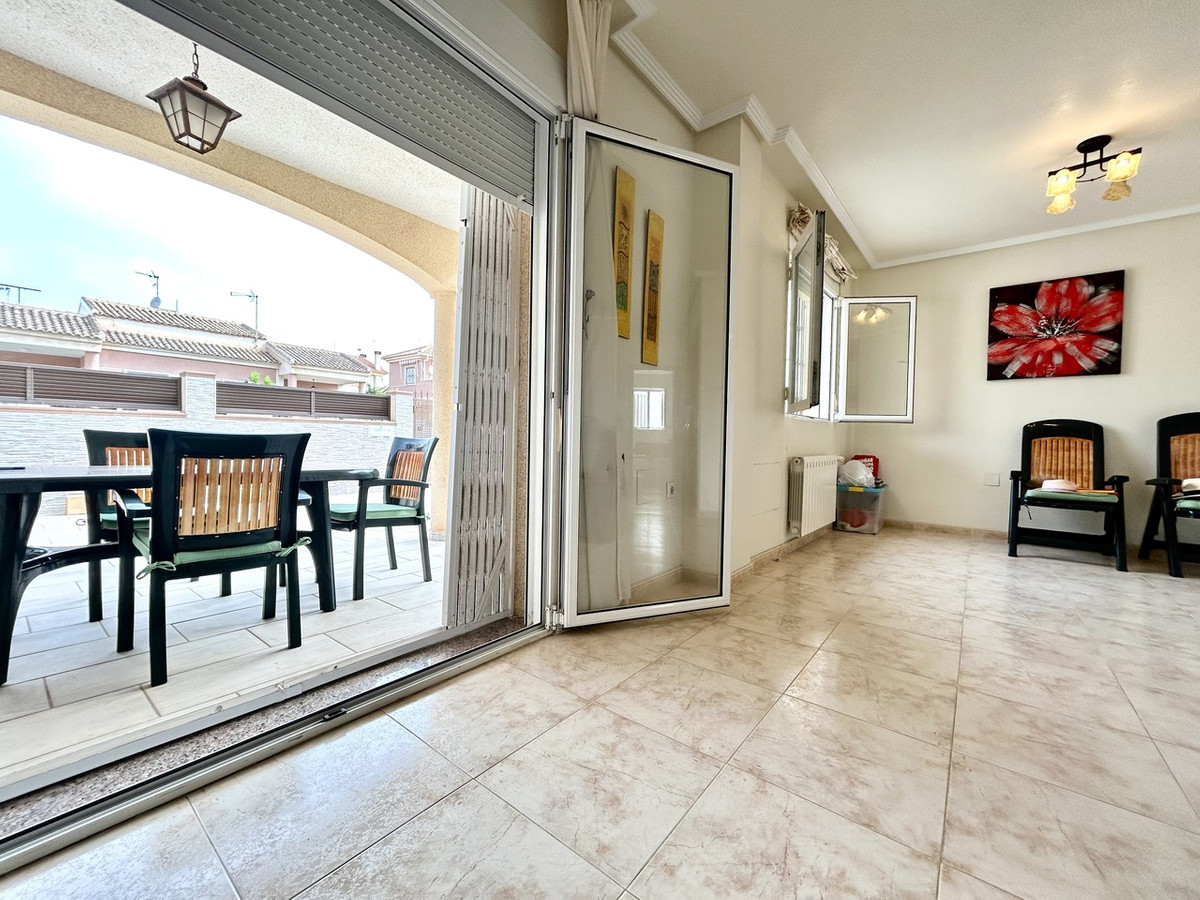 For sale - 3 Bedroom 3 Bathroom House - Townhouse in Pilar de la Horadada - Torre de la Horadada  - Alicante