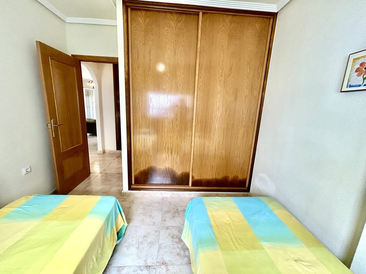 For sale - 3 Bedroom 3 Bathroom House - Townhouse in Pilar de la Horadada - Torre de la Horadada  - Alicante