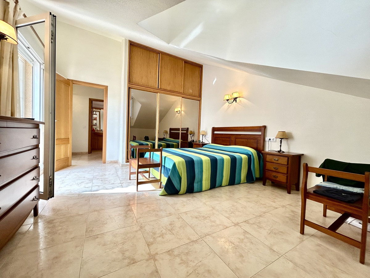 For sale - 3 Bedroom 3 Bathroom House - Townhouse in Pilar de la Horadada - Torre de la Horadada  - Alicante