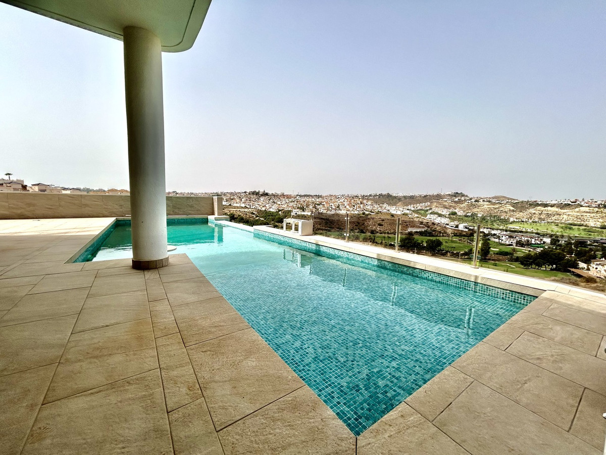 For sale - 4 Bedroom 5 Bathroom House - Detached Villa in Rojales - Ciudad Quesada  - Alicante