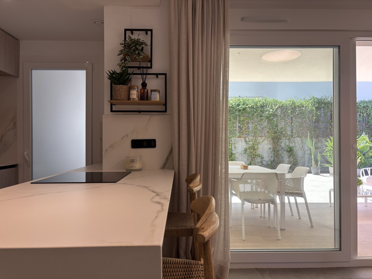 For sale - 3 Bedroom 2 Bathroom Apartment - Ground Floor Apartment in Algorfa - La Finca Golf  - Alicante