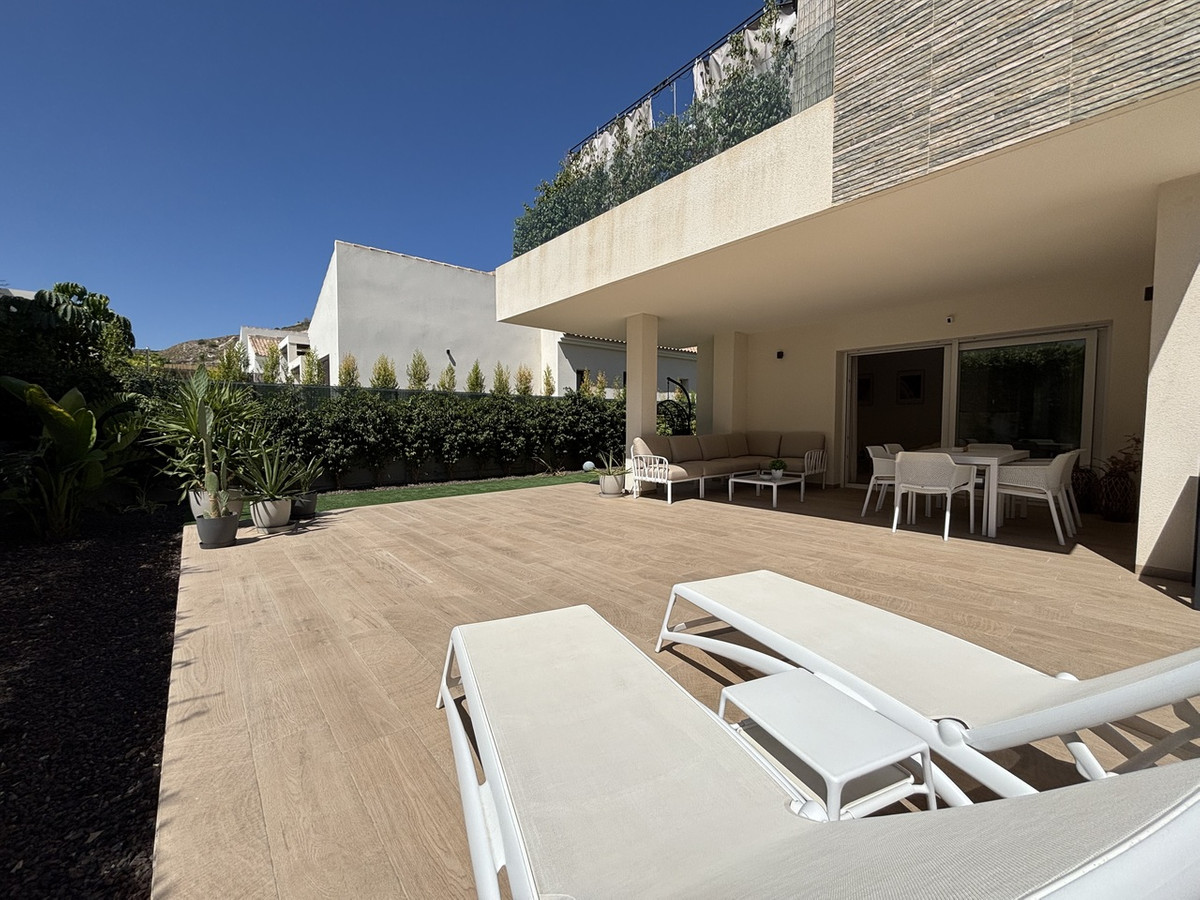 For sale - 3 Bedroom 2 Bathroom Apartment - Ground Floor Apartment in Algorfa - Algorfa Centro  - Alicante