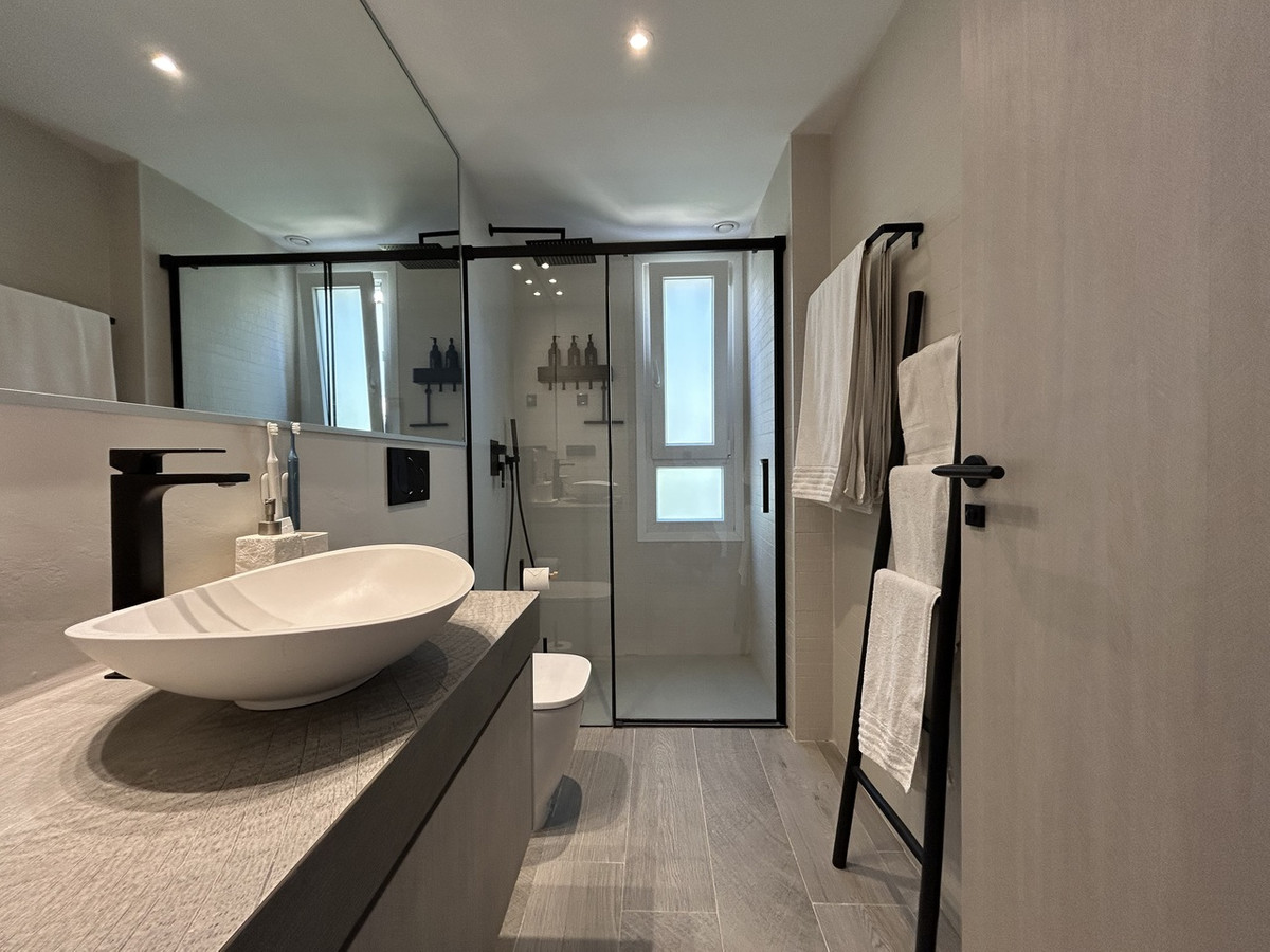 For sale - 3 Bedroom 2 Bathroom Apartment - Ground Floor Apartment in Algorfa - La Finca Golf  - Alicante