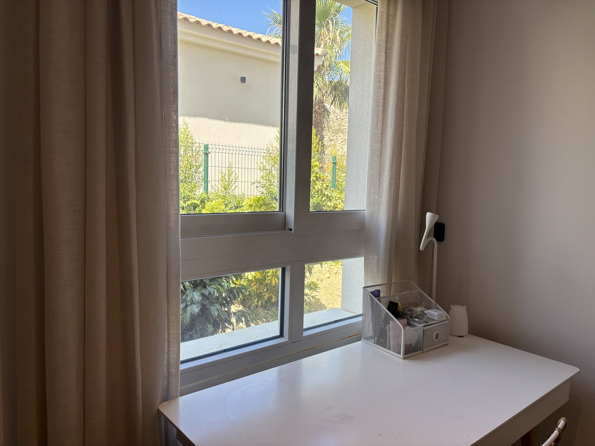 For sale - 3 Bedroom 2 Bathroom Apartment - Ground Floor Apartment in Algorfa - La Finca Golf  - Alicante