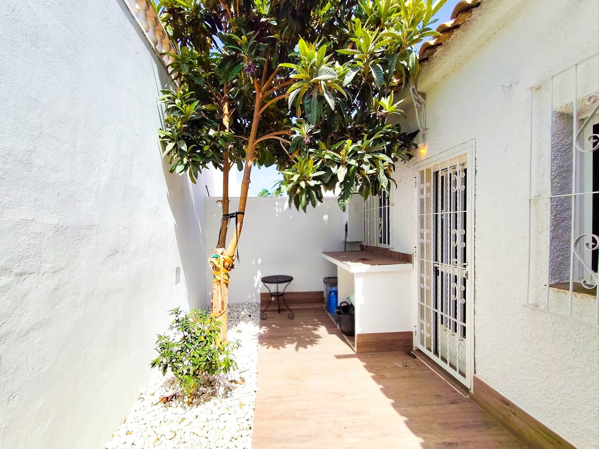 For sale - 3 Bedroom 1 Bathroom House - Townhouse in Orihuela - Playa Flamenca  - Alicante