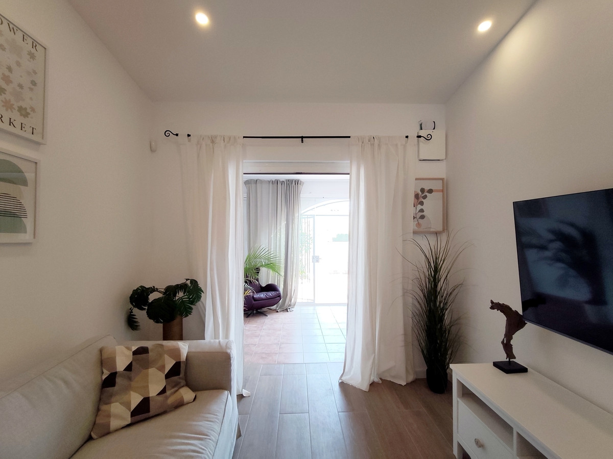 For sale - 3 Bedroom 1 Bathroom House - Townhouse in Orihuela - Playa Flamenca  - Alicante