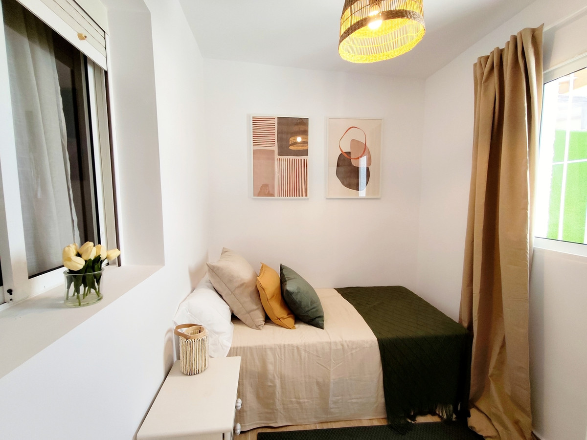 For sale - 3 Bedroom 1 Bathroom House - Townhouse in Orihuela - Playa Flamenca  - Alicante