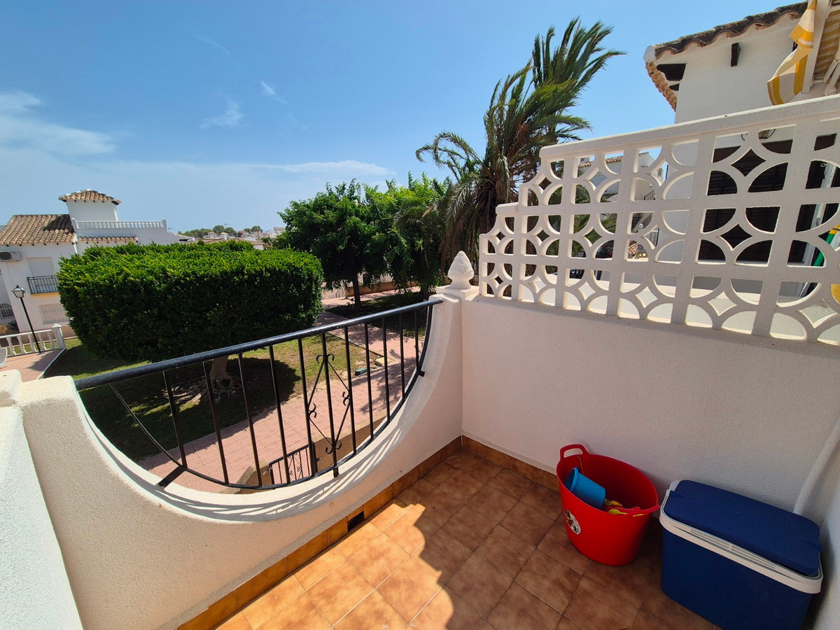 For sale - 1 Bedroom 1 Bathroom Ground floor apartment in Villamartin - Villamartin - Alicante