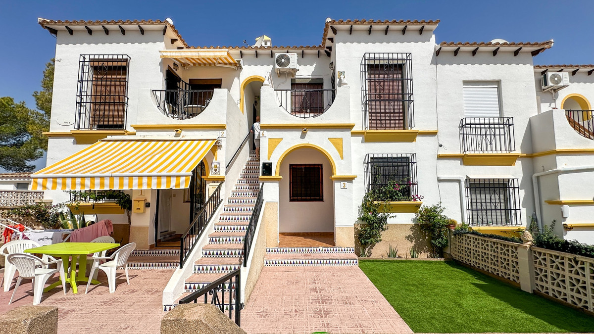 For sale - 1 Bedroom 1 Bathroom Ground floor apartment in Villamartin - Villamartin - Alicante
