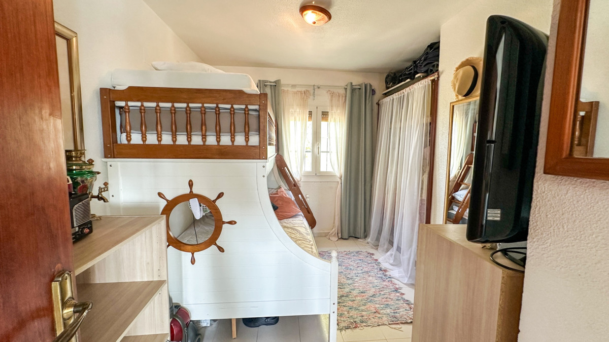 For sale - 1 Bedroom 1 Bathroom Ground floor apartment in Villamartin - Villamartin - Alicante