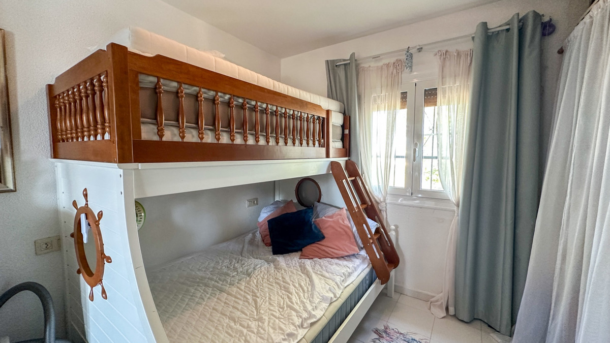 For sale - 1 Bedroom 1 Bathroom Ground floor apartment in Villamartin - Villamartin - Alicante