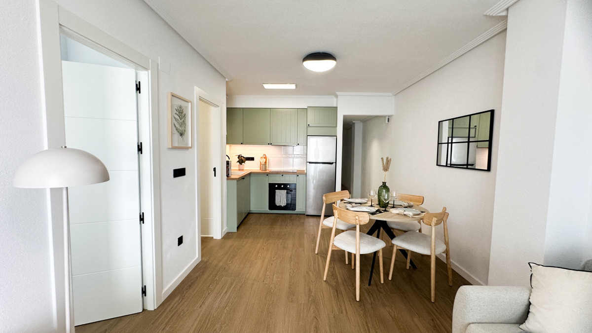 For sale - 2 Bedroom 1 Bathroom Apartment - Ground Floor Apartment in Orihuela - Playa Flamenca  - Alicante