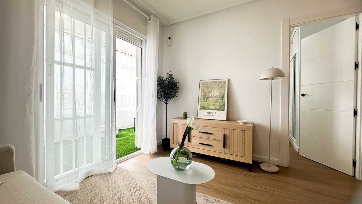 For sale - 2 Bedroom 1 Bathroom Apartment - Ground Floor Apartment in Orihuela - Playa Flamenca  - Alicante