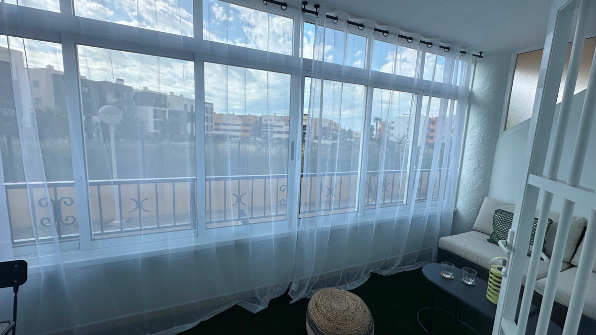For sale - 2 Bedroom 1 Bathroom Apartment - Ground Floor Apartment in Orihuela - Playa Flamenca  - Alicante