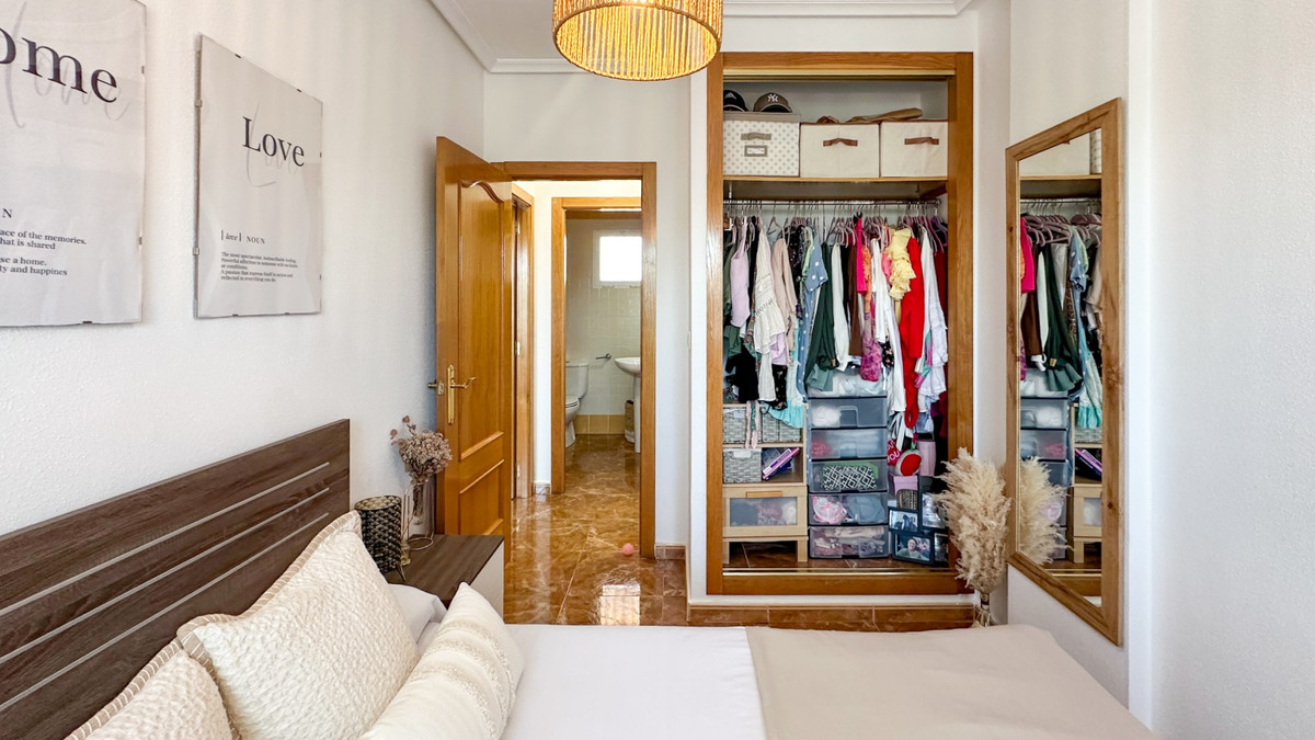 For sale - 2 Bedroom 2 Bathroom Apartment - Middle Floor Apartment in Guardamar del Segura - Guardamar del Segura Centro  - Alicante