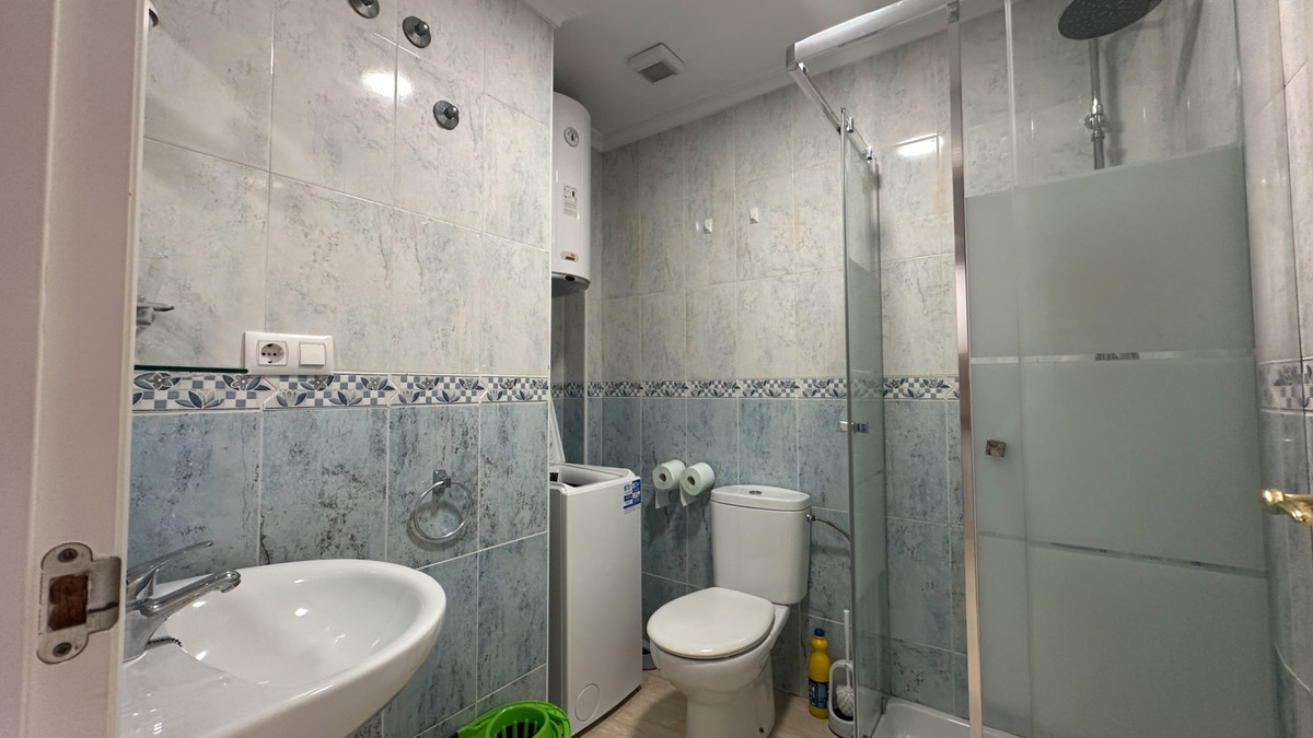 For sale - 2 Bedroom 2 Bathroom House - Bungalow in Daya Nueva - Daya Nueva Centro  - Alicante