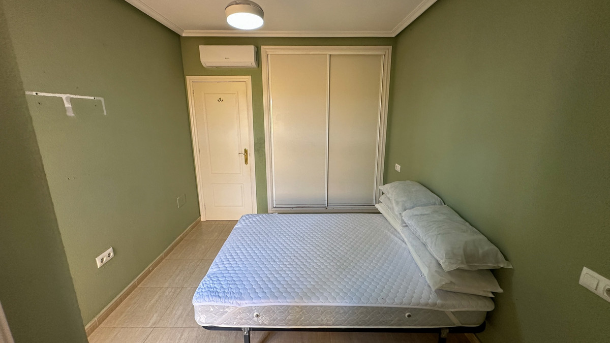For sale - 2 Bedroom 2 Bathroom House - Bungalow in Daya Nueva - Daya Nueva Centro  - Alicante