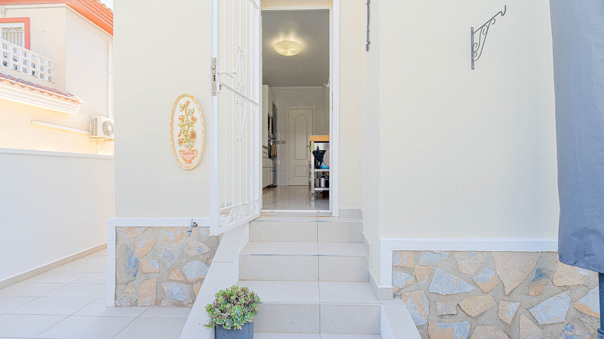 For sale - 3 Bedroom 2 Bathroom House - Townhouse in Rojales - Dona Pepa  - Alicante
