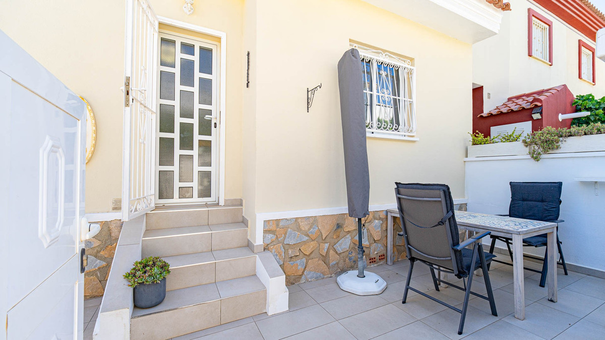 For sale - 3 Bedroom 2 Bathroom House - Townhouse in Rojales - Dona Pepa  - Alicante