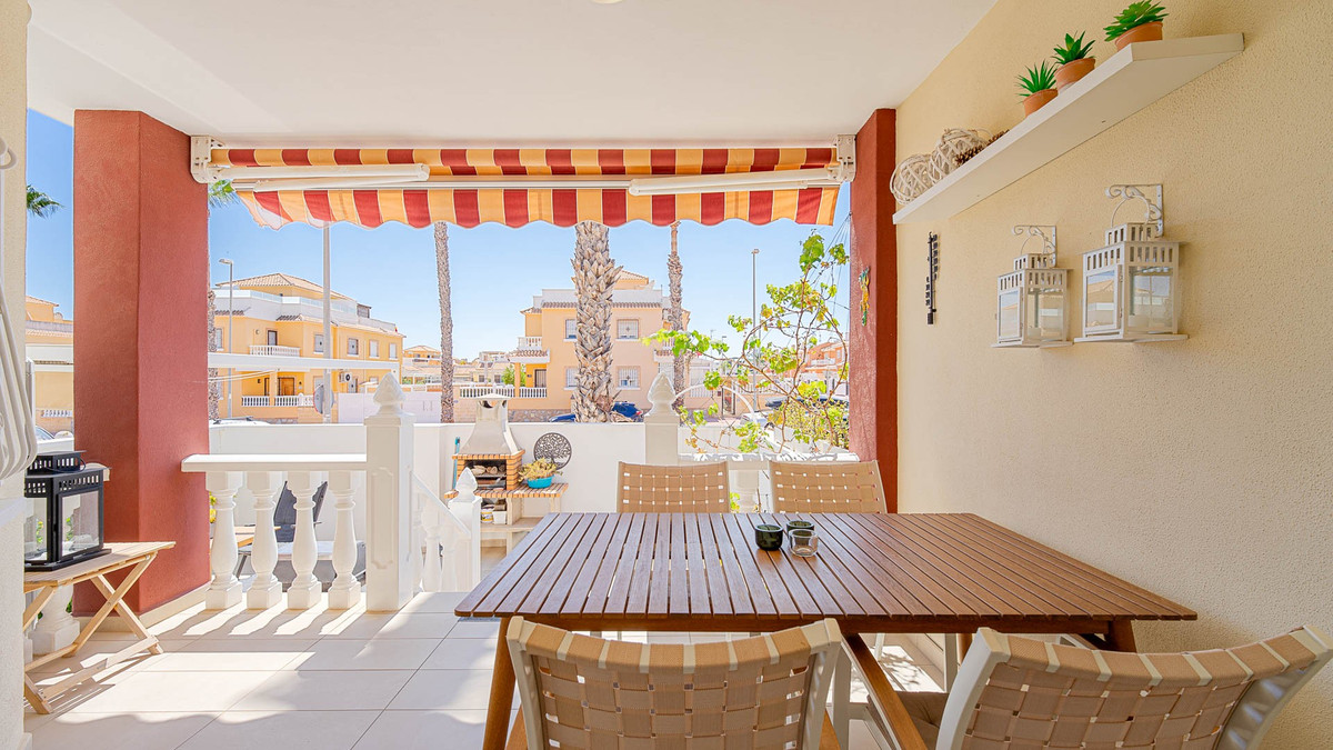 For sale - 3 Bedroom 2 Bathroom House - Townhouse in Rojales - Dona Pepa  - Alicante