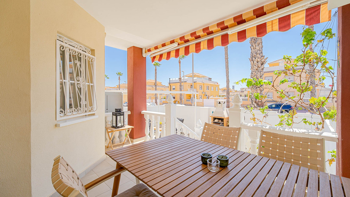 For sale - 3 Bedroom 2 Bathroom House - Townhouse in Rojales - Dona Pepa  - Alicante