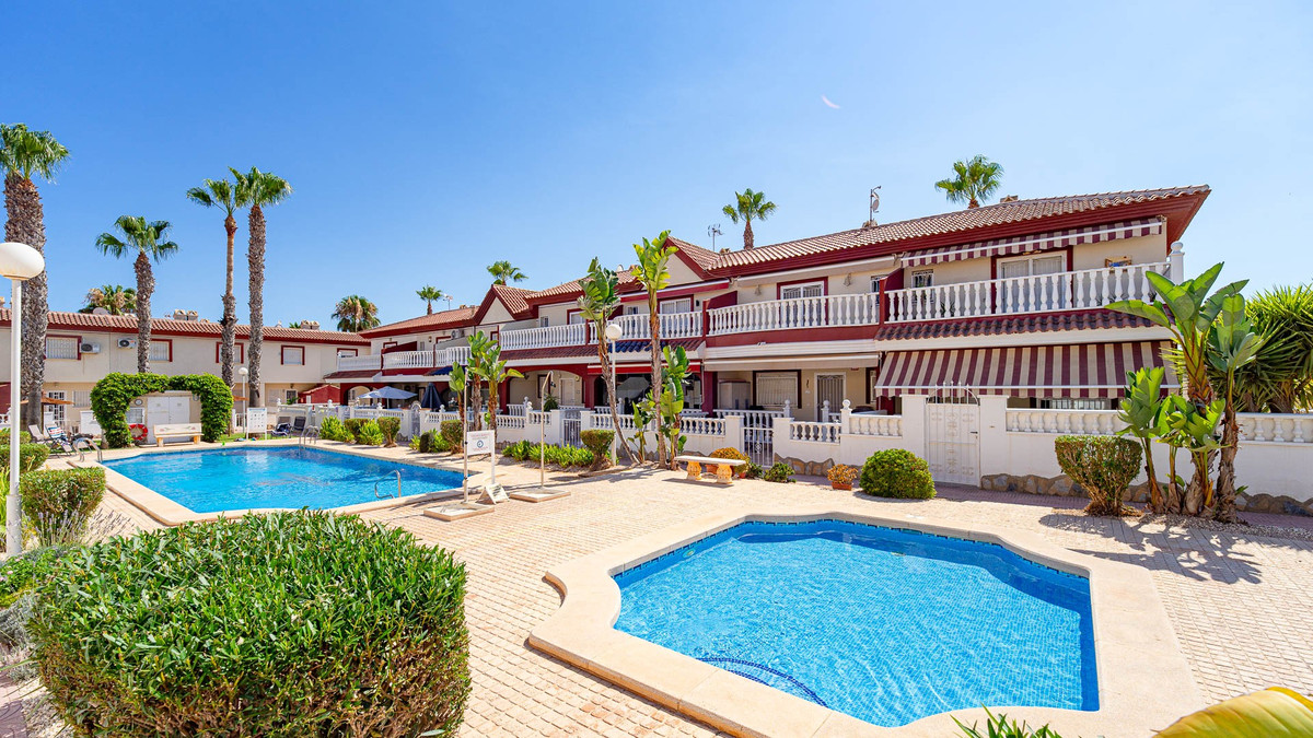 For sale - 3 Bedroom 2 Bathroom House - Townhouse in Rojales - Dona Pepa  - Alicante