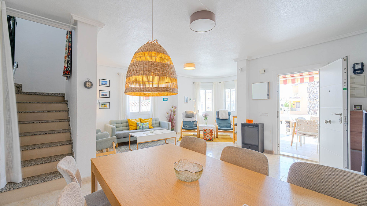 For sale - 3 Bedroom 2 Bathroom House - Townhouse in Rojales - Dona Pepa  - Alicante