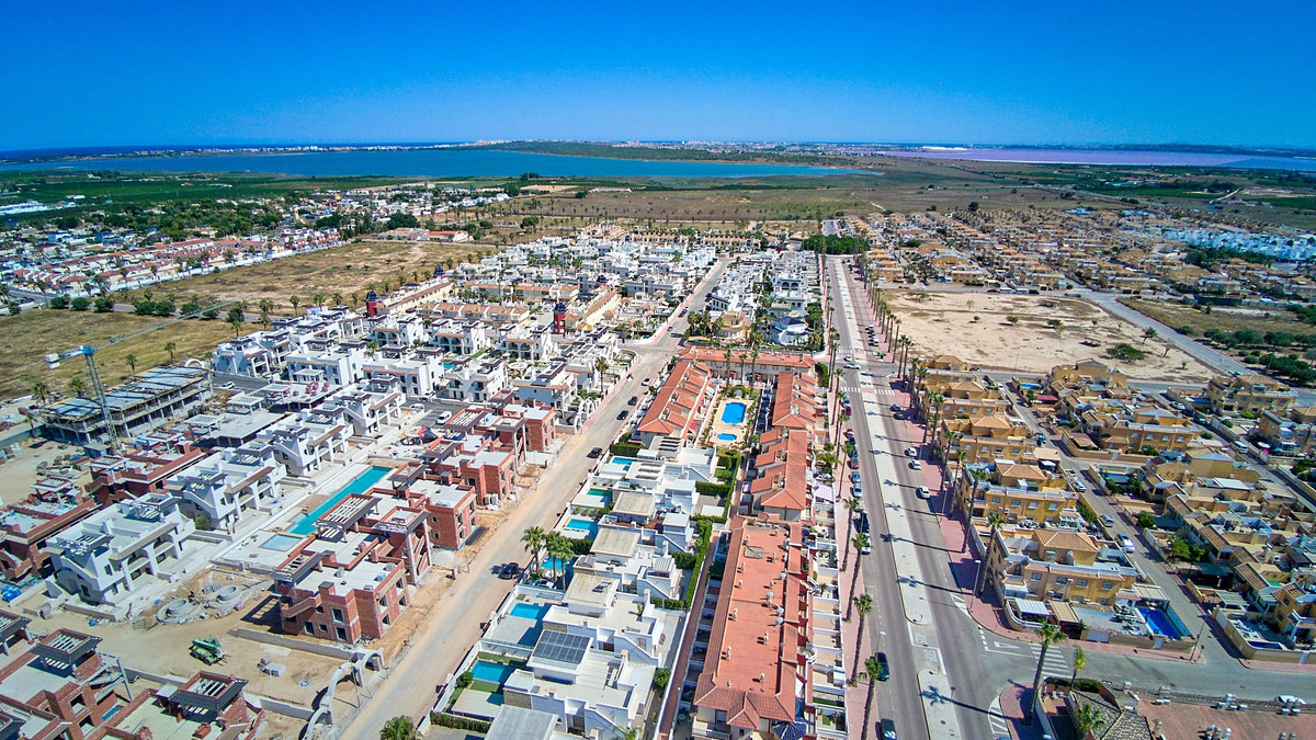 For sale - 3 Bedroom 2 Bathroom House - Townhouse in Rojales - Dona Pepa  - Alicante
